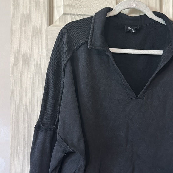 Heyson Mixed Weave Collared Sweatshirt - Picture 2 of 7